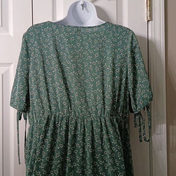 Green floral print flowy summer vacation cruise dress Sz L NWOT - Picture 7 of 8